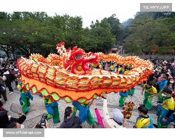 香港球员李紫嫣:通过与广东队员联合训练,将舞龙经验带回澳门 香港球员李紫嫣:通过与广东队员联合训练,将舞龙经验带回澳门