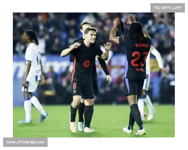 阿拉维斯迎战皇家马德里,后者寻求客场六连胜。 阿拉维斯迎战皇家马德里,后者寻求客场六连胜。